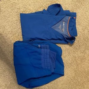 Small too, extra small joggers